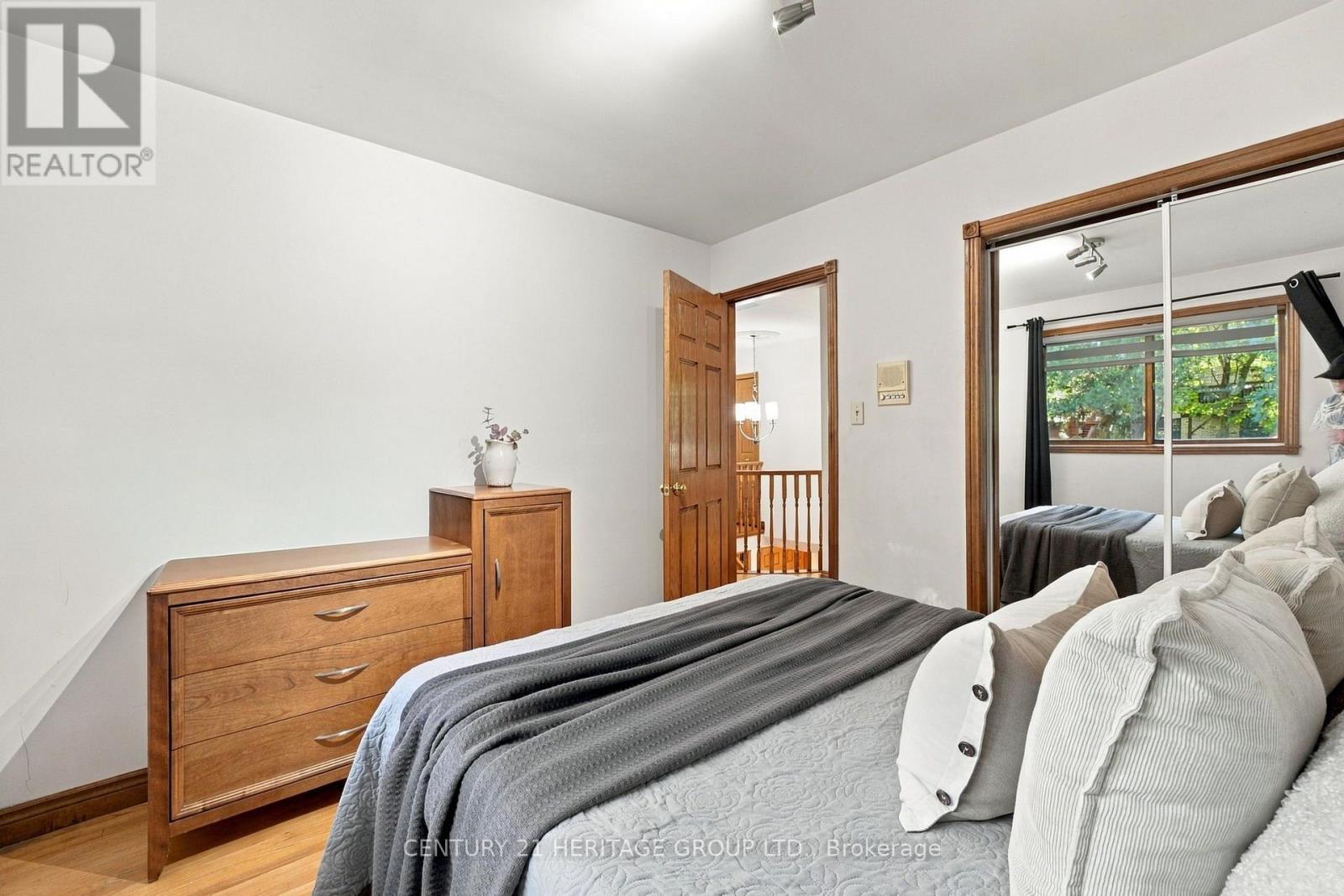 144 Lovers Lane, Hamilton, Ontario  L9G 1G8 - Photo 33 - X13869114