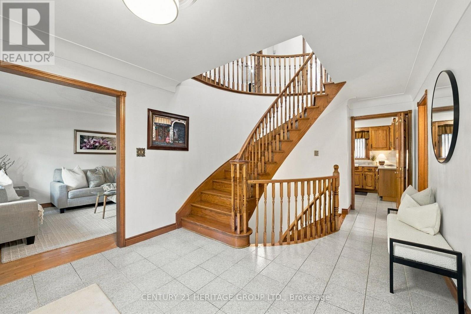 144 Lovers Lane, Hamilton, Ontario  L9G 1G8 - Photo 5 - X13869114