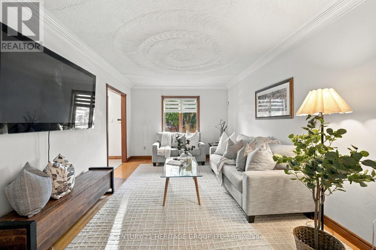 144 Lovers Lane, Hamilton, Ontario  L9G 1G8 - Photo 7 - X13869114