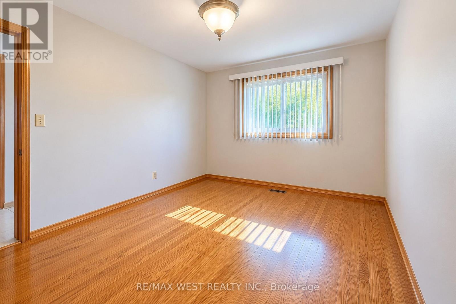 34 Glen Castle Drive, Hamilton, Ontario  L8G 2Z4 - Photo 11 - X13869148
