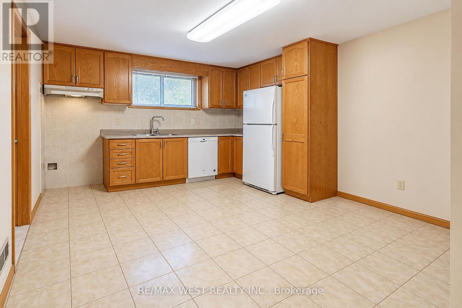 34 Glen Castle Drive, Hamilton, Ontario  L8G 2Z4 - Photo 17 - X13869148