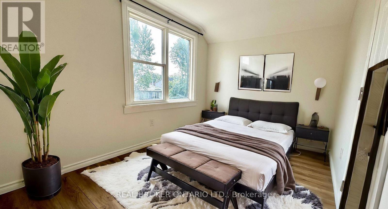 Upper - 301 Wallace Ave Avenue S, Welland, Ontario  L3B 1R8 - Photo 6 - X13869218