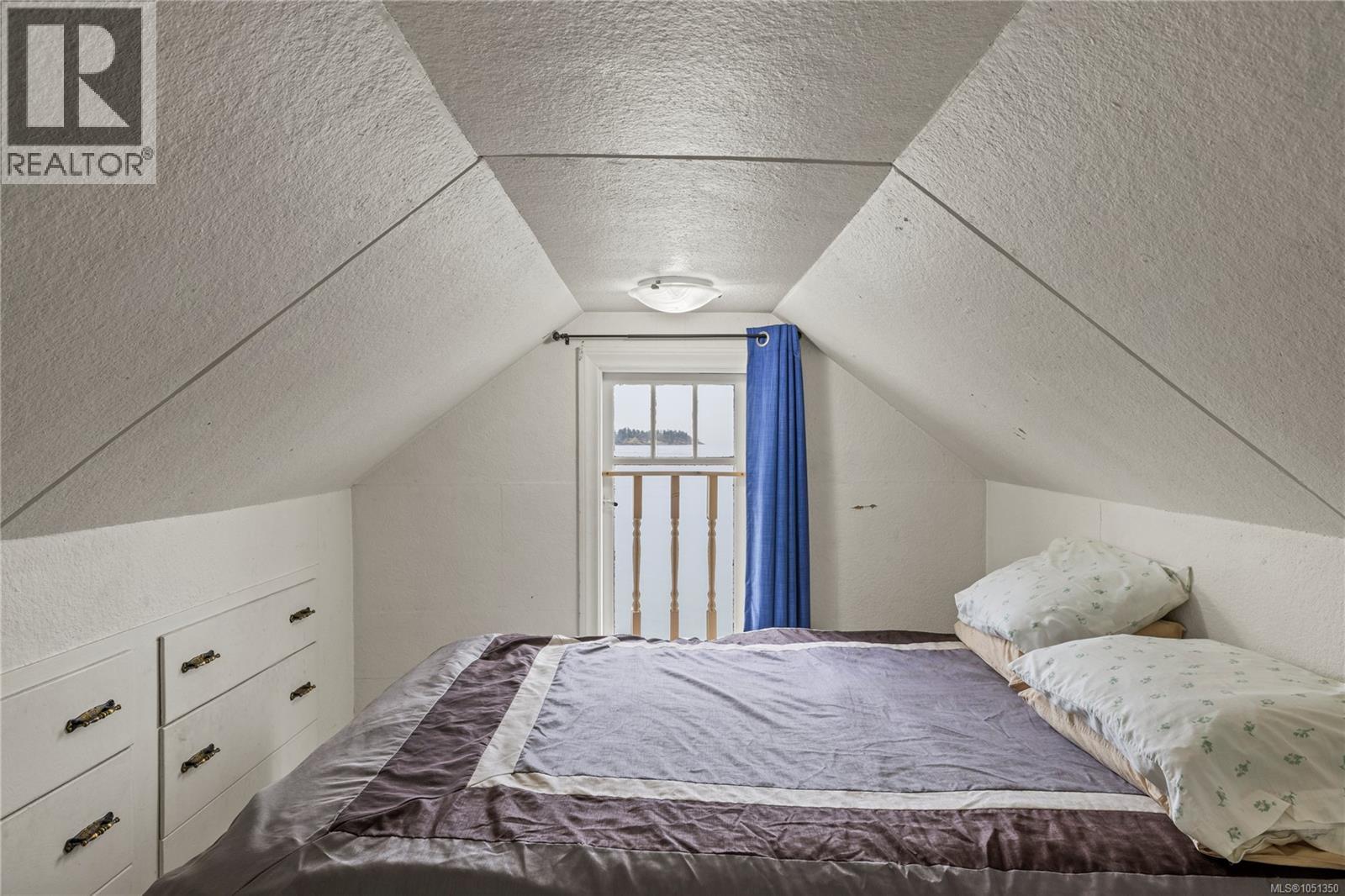 2535 Battersea Rd