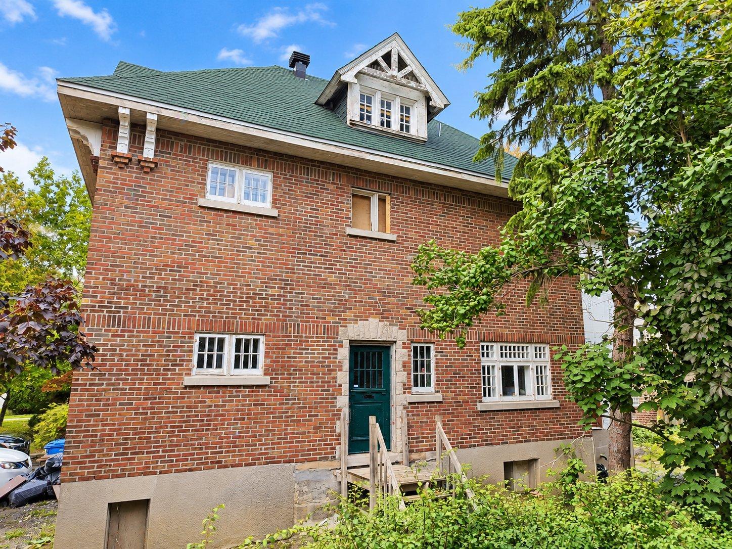 353 Av. Brock N. Montréal-Ouest Quebec Canada H4X2G4 4