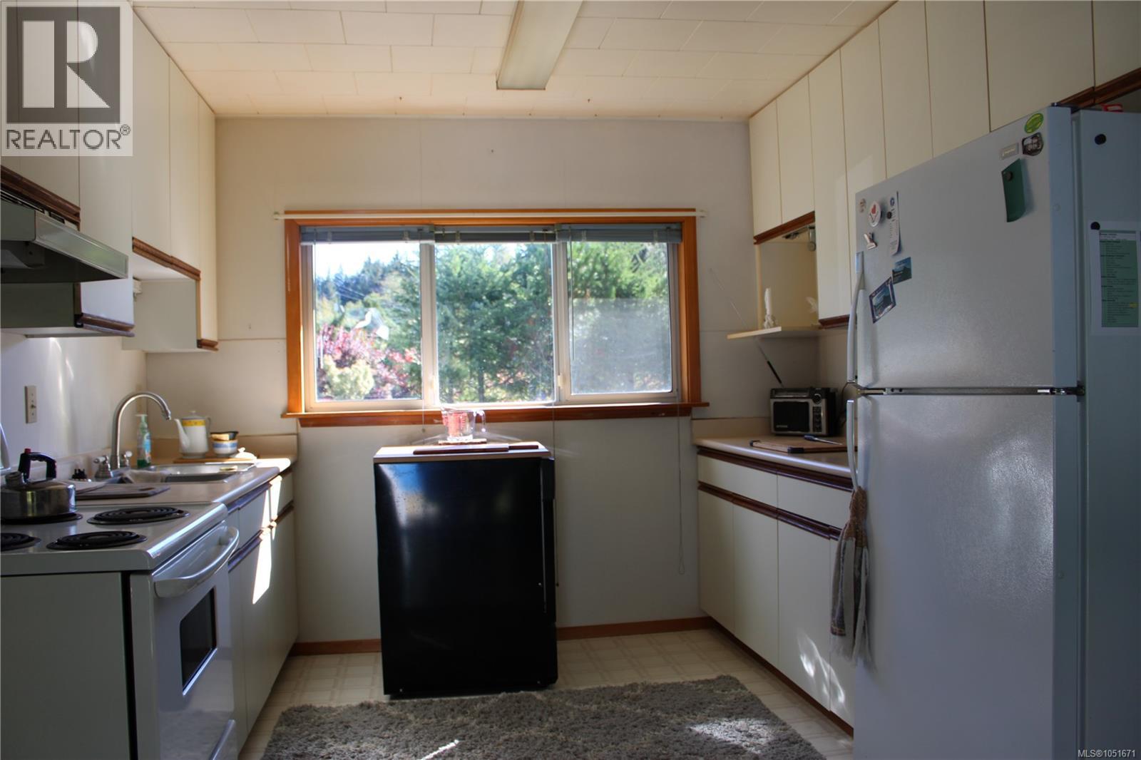 27 Cain Dr