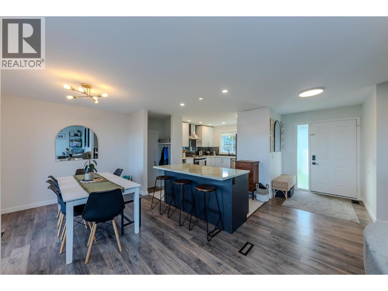 891 Gleneagles Drive