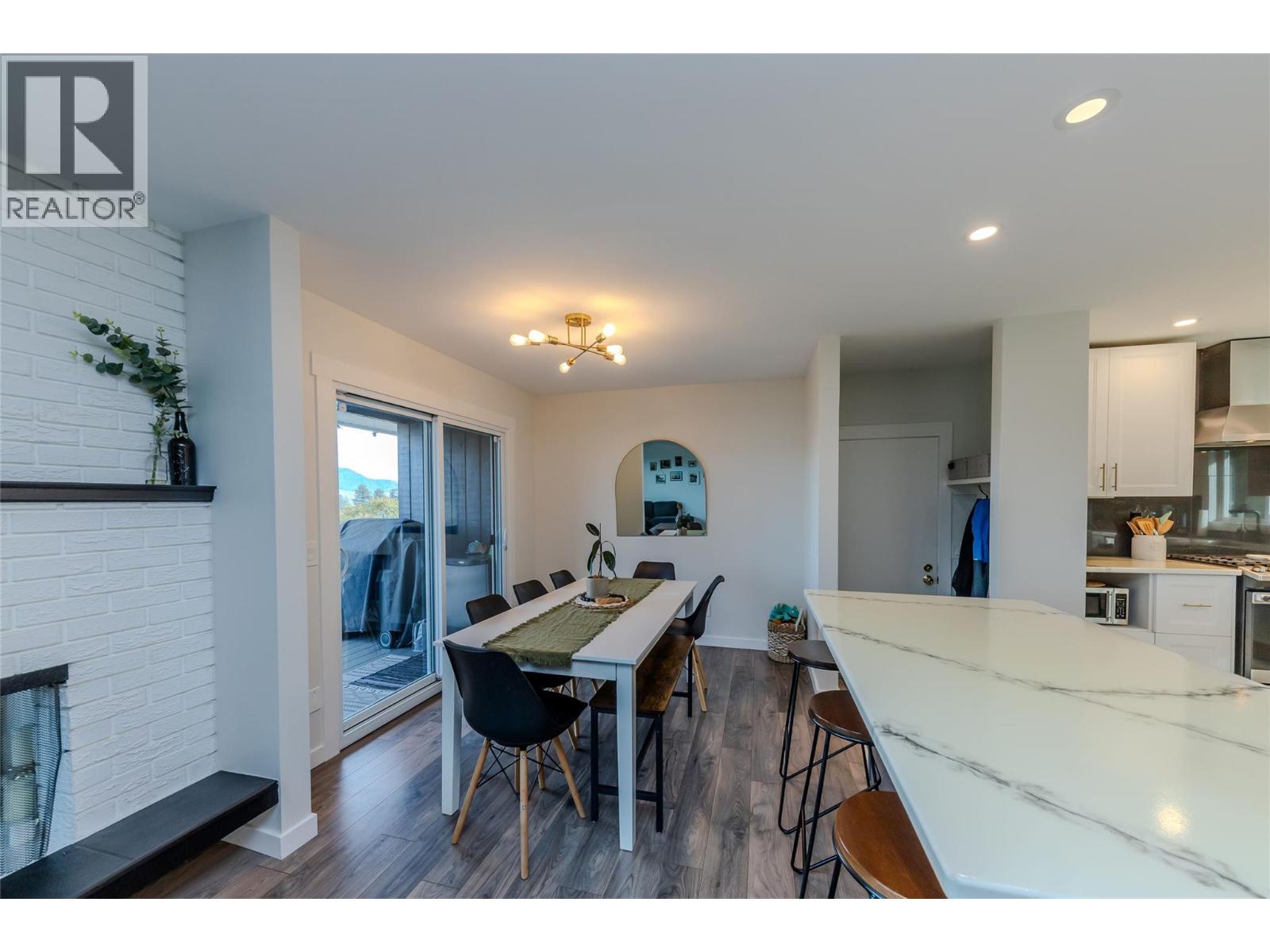 891 Gleneagles Drive