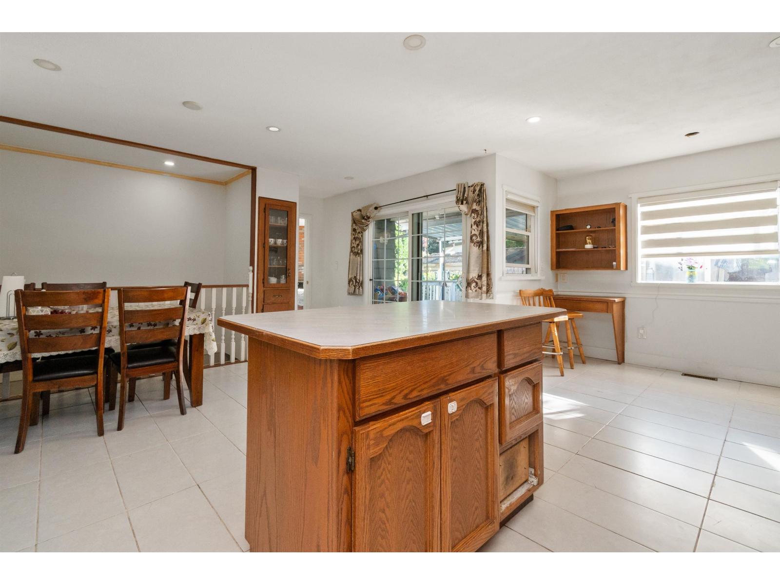 3752 Harwood Crescent, Abbotsford, British Columbia  V2S 7A6 - Photo 13 - R3171817