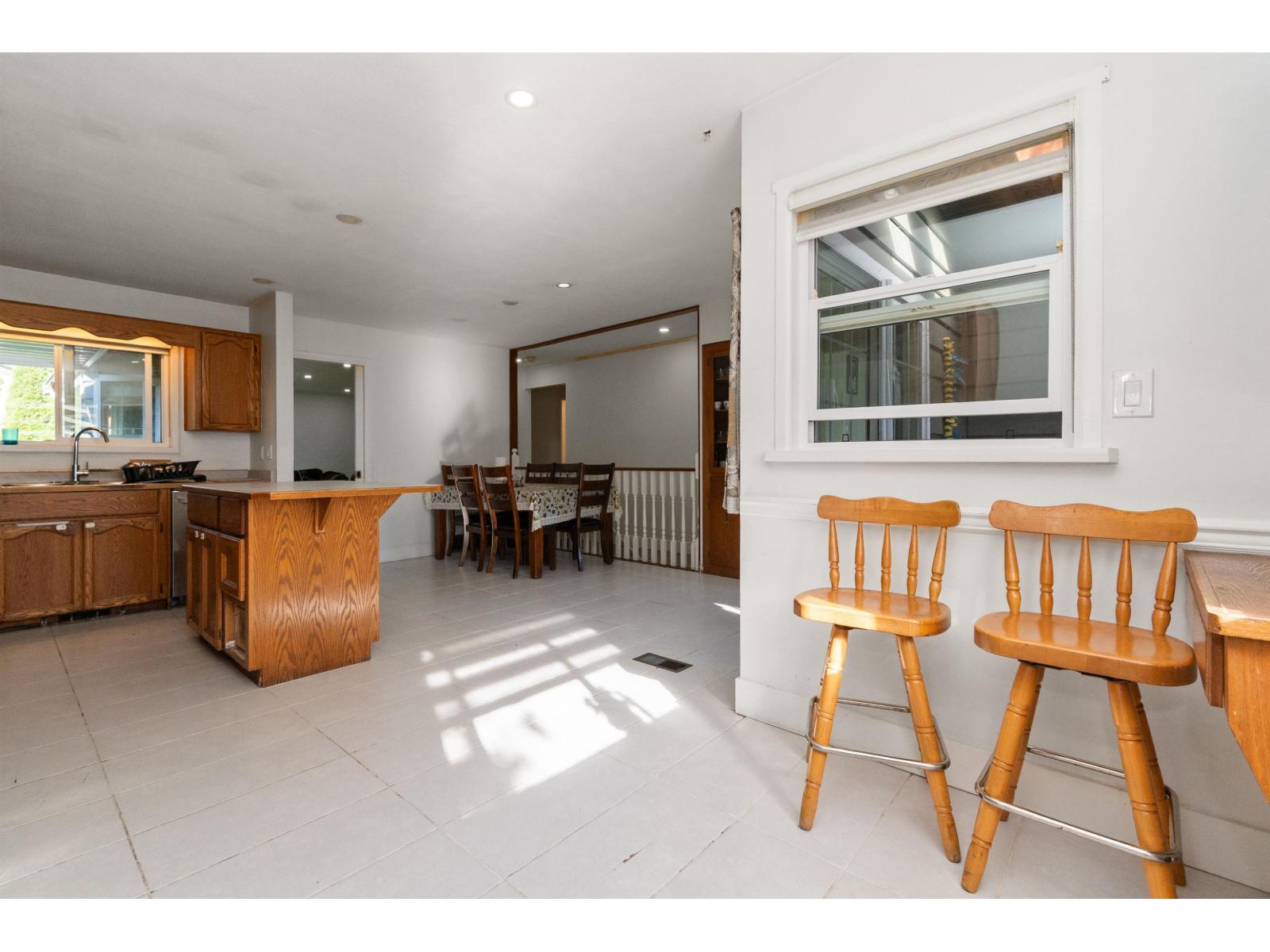 3752 Harwood Crescent, Abbotsford, British Columbia  V2S 7A6 - Photo 9 - R3171817