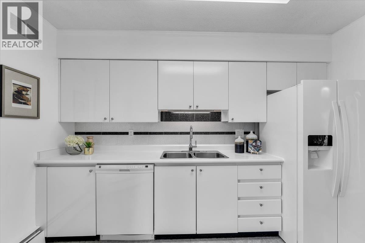 701 1010 Burnaby Street, Vancouver, British Columbia  V6E 4L8 - Photo 12 - R3170791