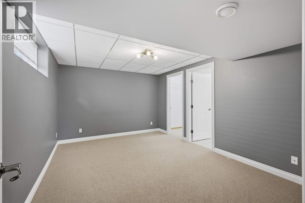 110 Ainsworth Crescent, Red Deer, Alberta  T4R 3B1 - Photo 35 - A2348656