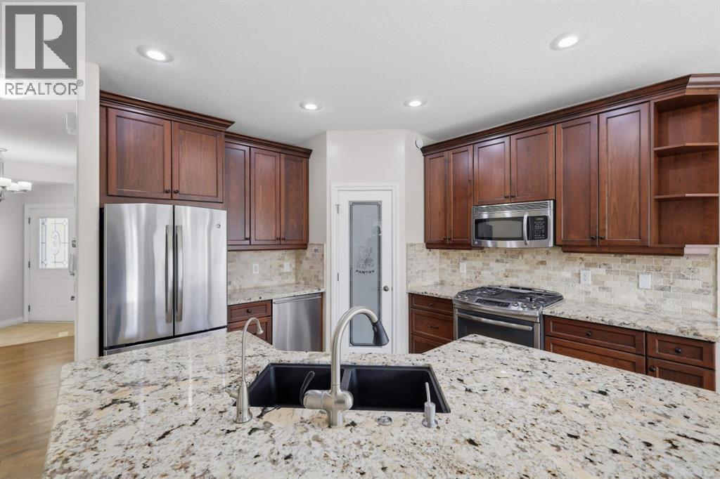 110 Ainsworth Crescent, Red Deer, Alberta  T4R 3B1 - Photo 17 - A2348656