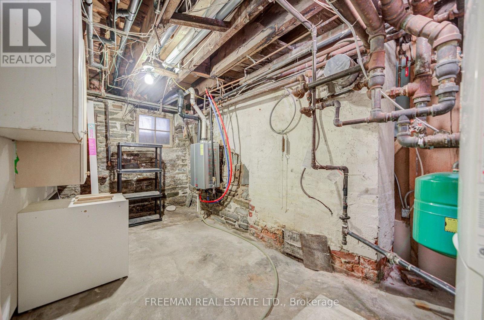 756 Euclid Avenue, Toronto, Ontario  M6G 2V2 - Photo 35 - C13869294