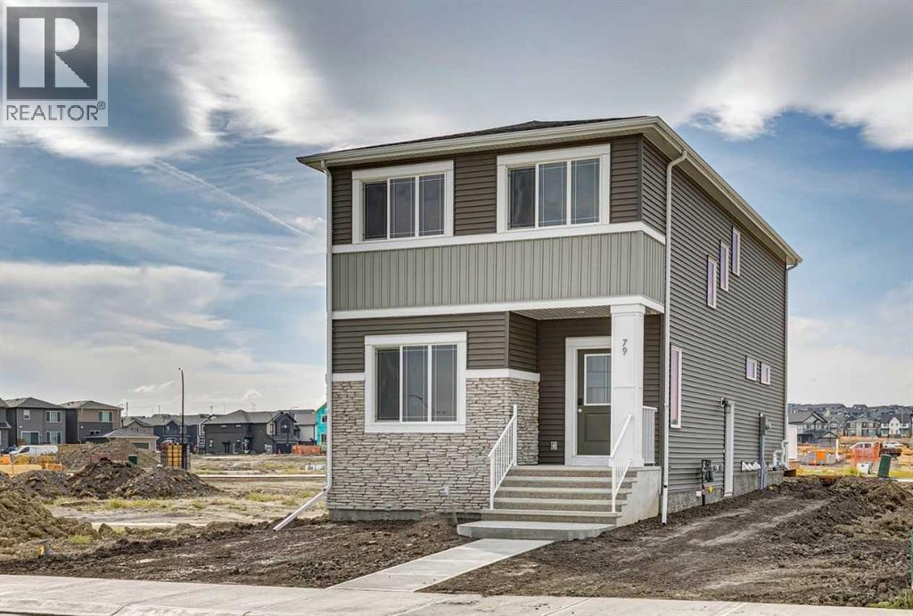 79 Lewiston Park NE