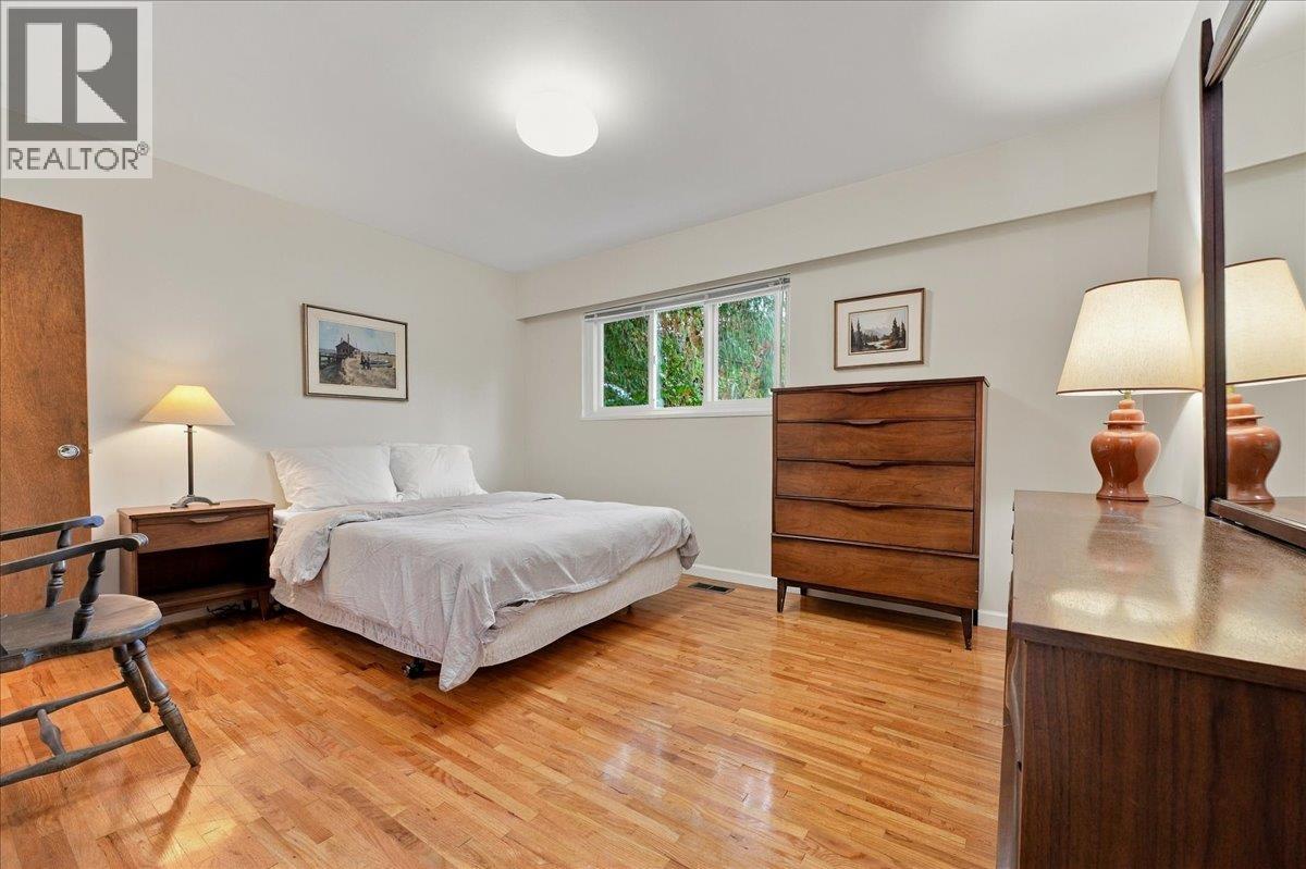 4295 Nottingham Road, North Vancouver, British Columbia  V7K 2N3 - Photo 11 - R3173009