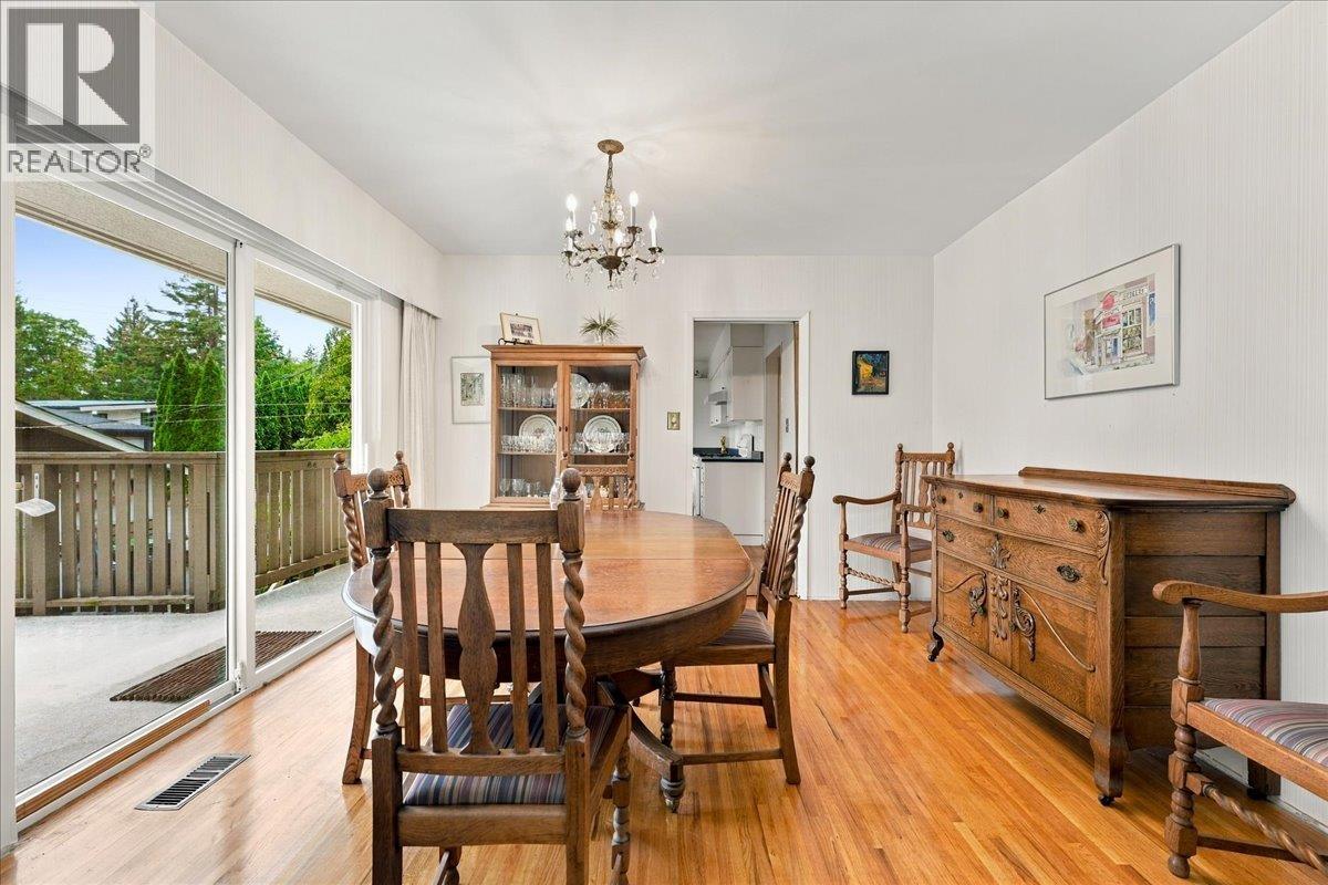 4295 Nottingham Road, North Vancouver, British Columbia  V7K 2N3 - Photo 7 - R3173009