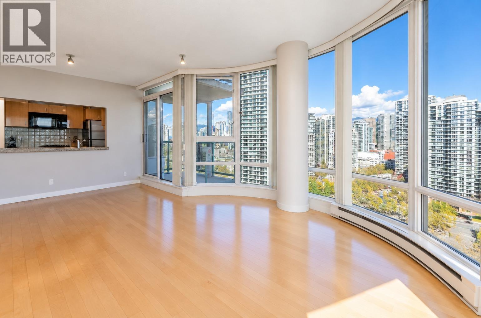 1907 1067 Marinaside Crescent, Vancouver, British Columbia  V6Z 3A4 - Photo 3 - R3173010