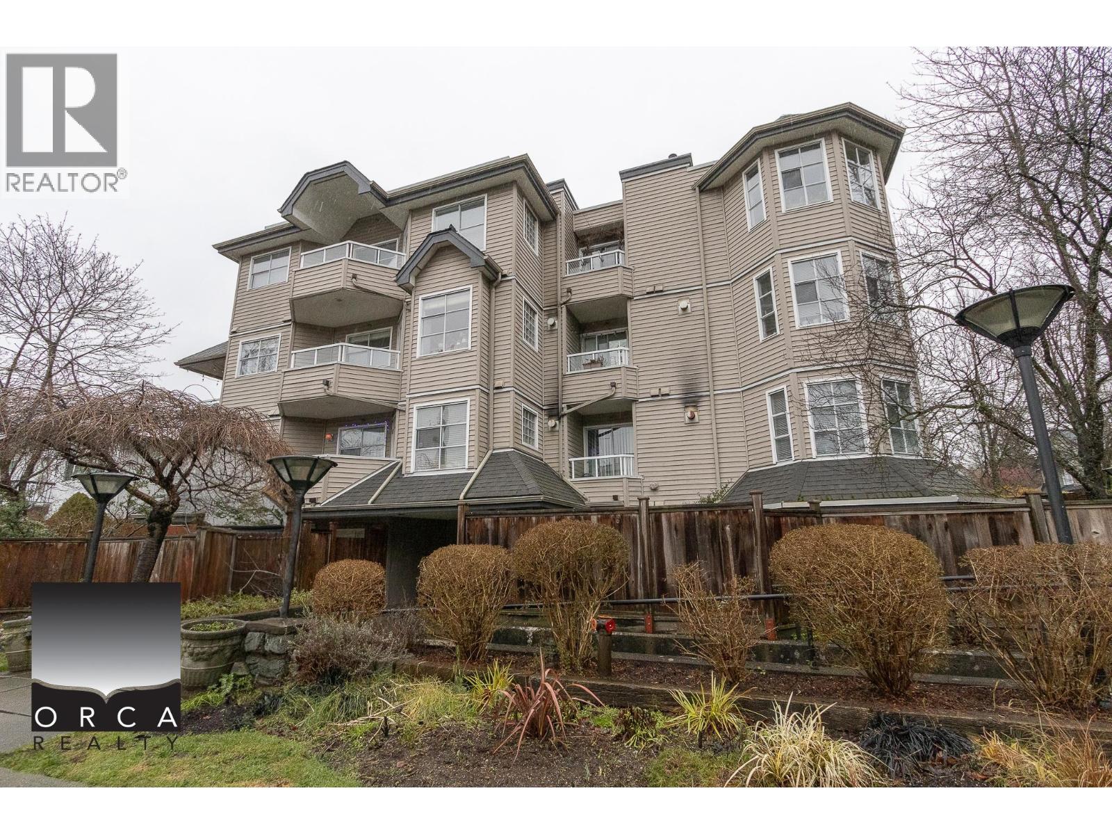 402 1481 E 4TH AVENUE, Vancouver, British Columbia
