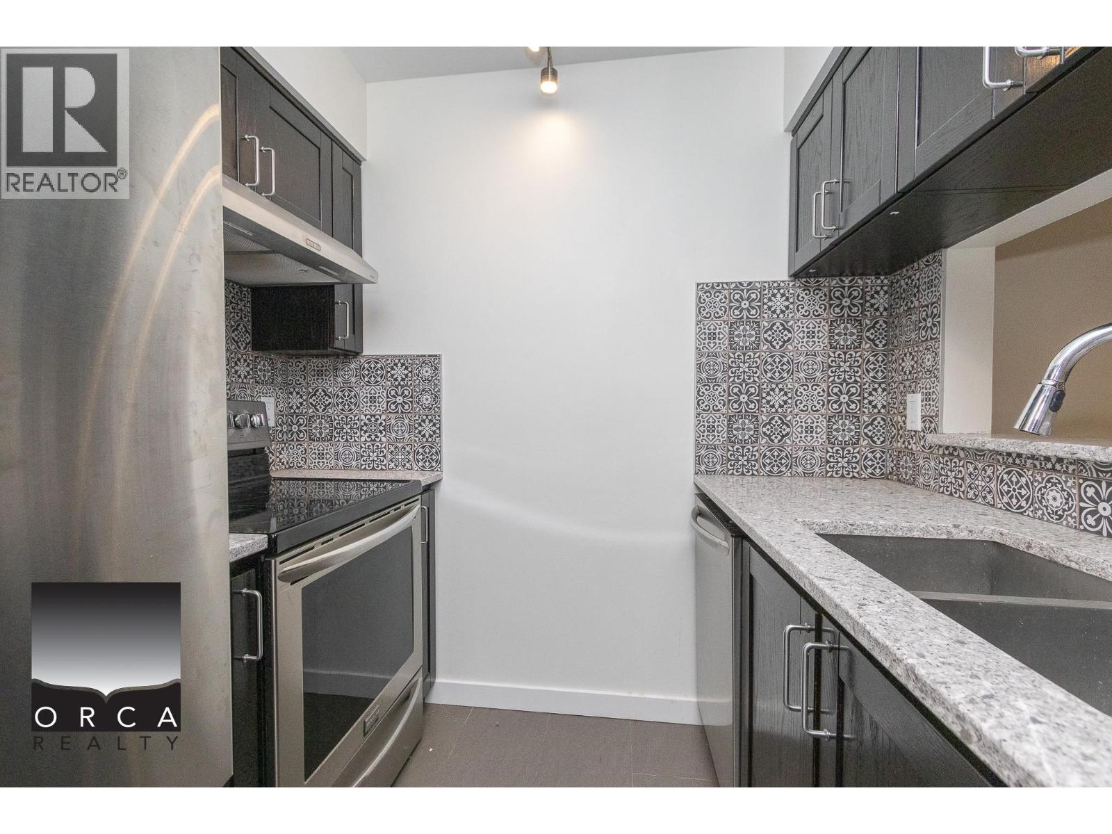 402 1481 E 4th Avenue, Vancouver, British Columbia  V5N 1J6 - Photo 10 - R3173013