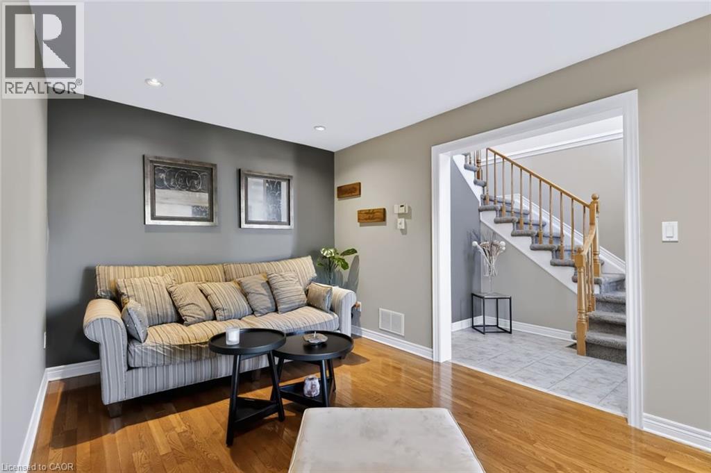 4970 Kennedy Street, Beamsville, Ontario L3J 0G5 - Photo 13 - 40867118