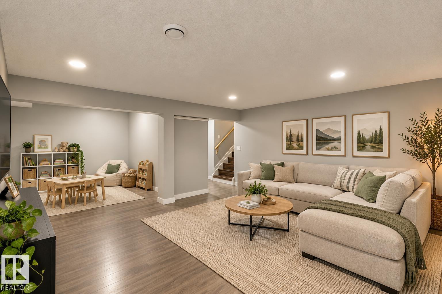 132 LONDONDERRY SQUARE SQ NW