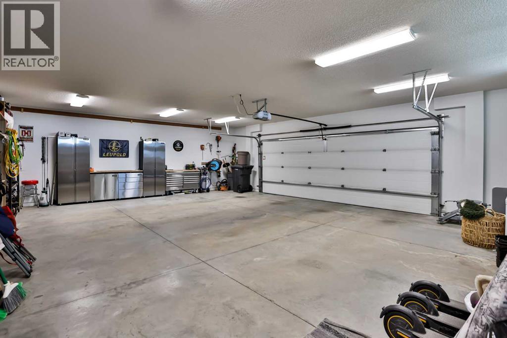403 Meadow Lark Drive, Rural Lethbridge County, Alberta  T1J 5R8 - Photo 47 - A2225401