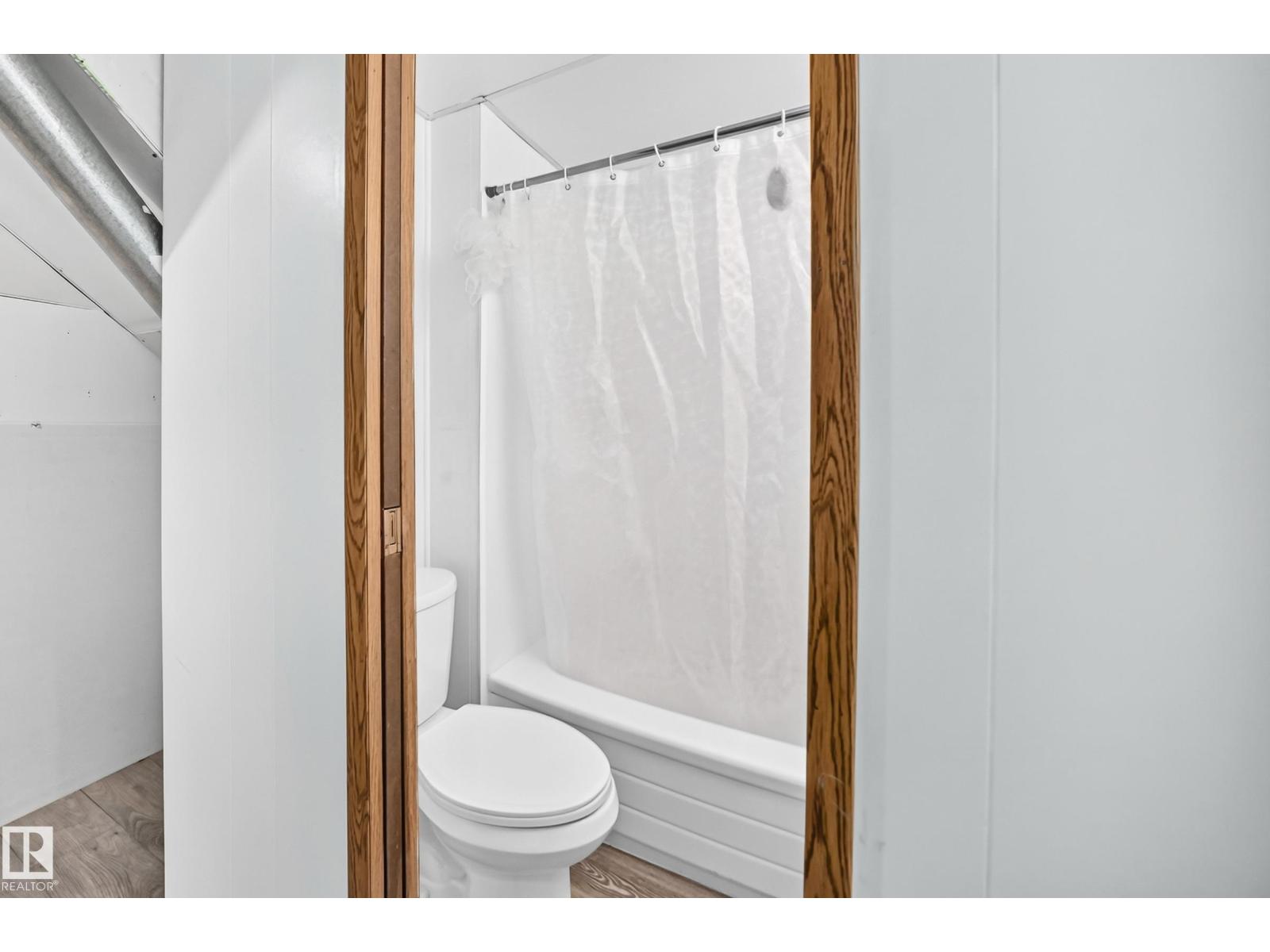 12730 90 ST NW