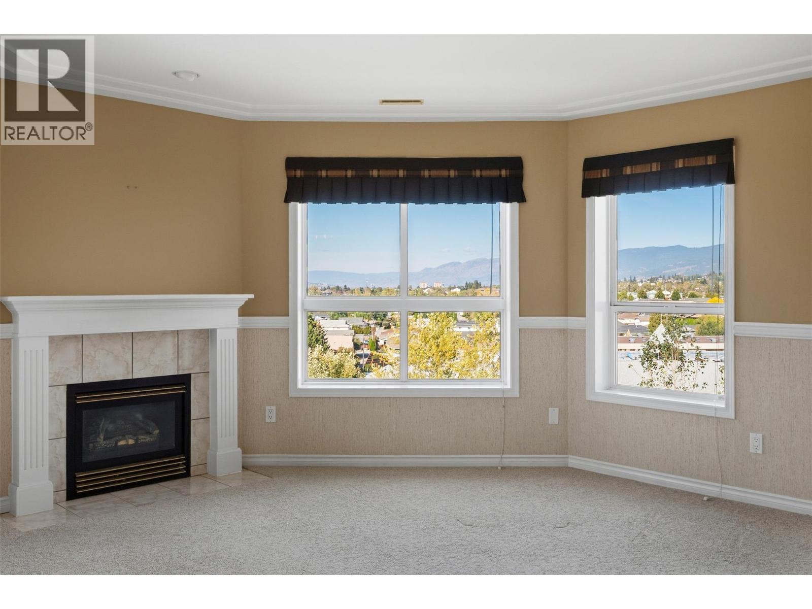 2255 Atkinson Street Unit# 807, Penticton, British Columbia  V2A 8R7 - Photo 4 - 10402916