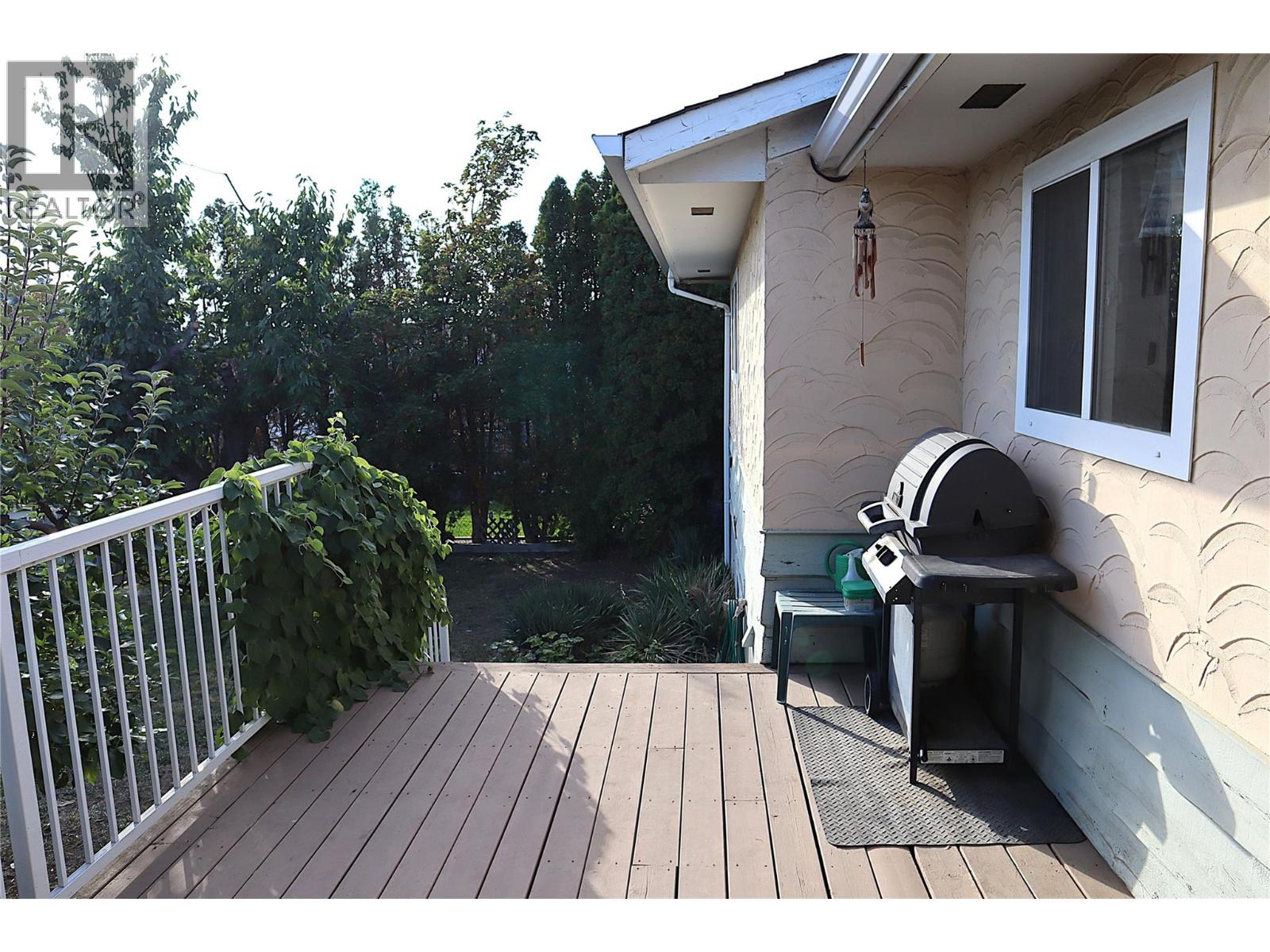 1233 Hook Drive