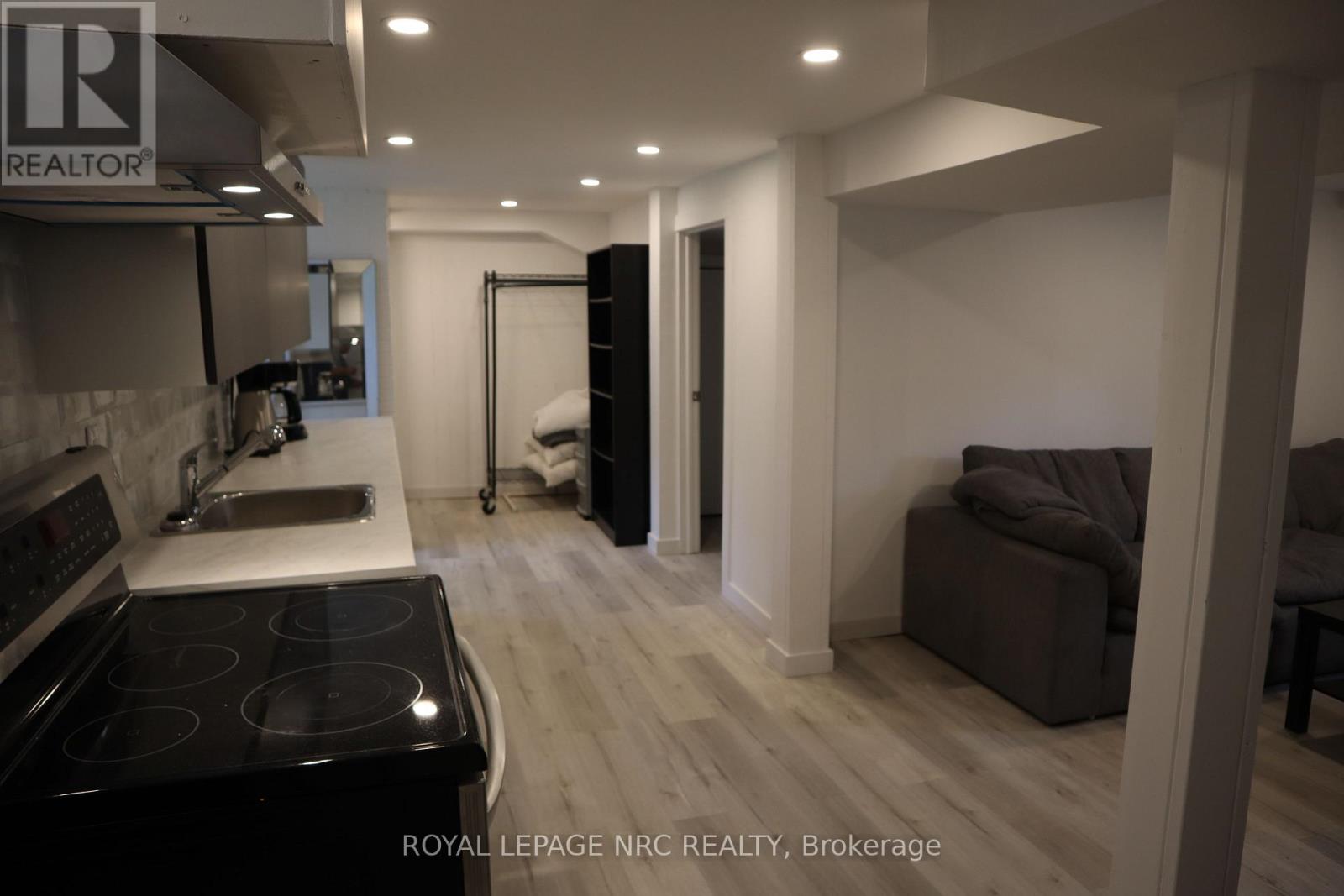 5020 Mcrae Street, Niagara Falls, Ontario  L2E 1P3 - Photo 22 - X13869272