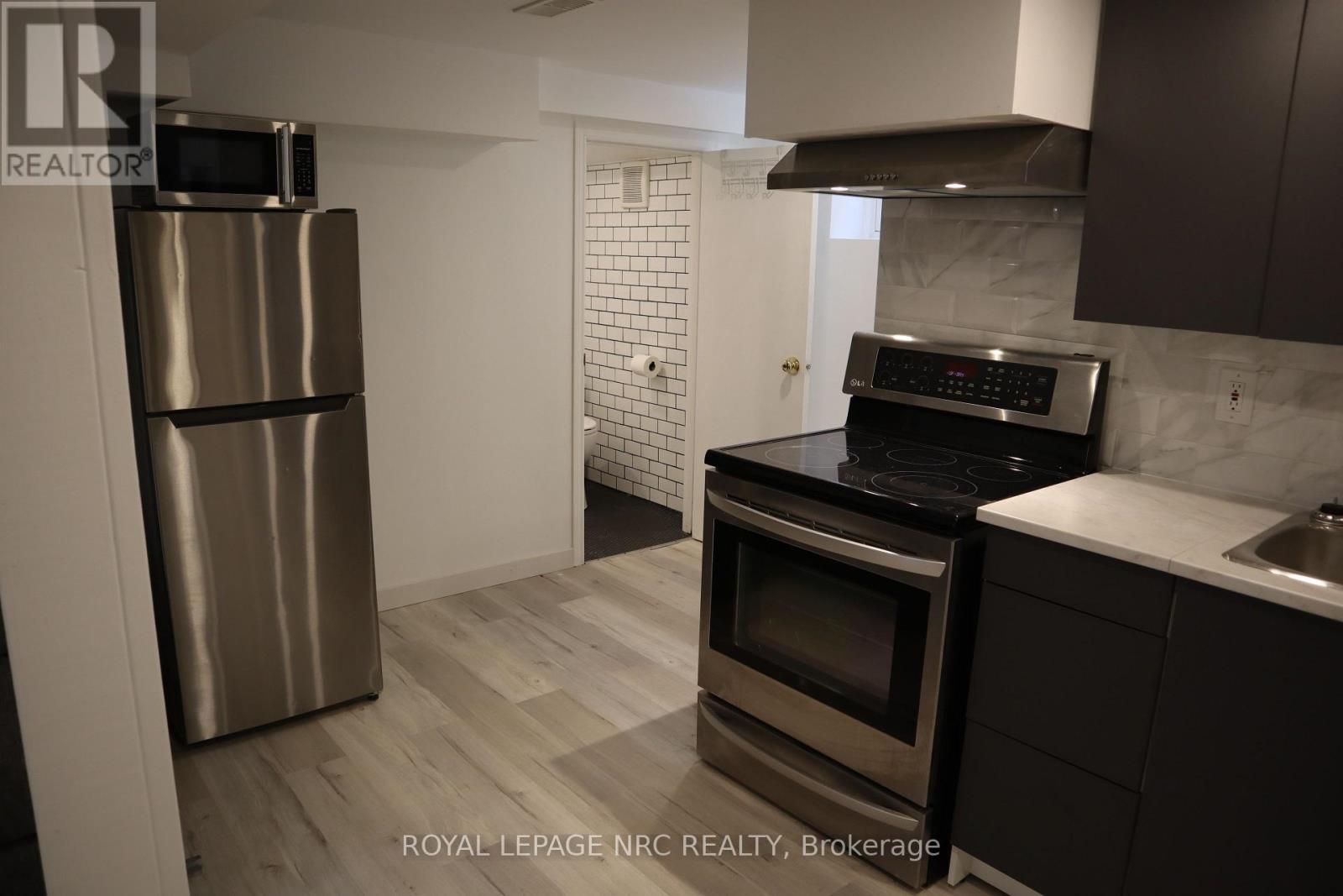 5020 Mcrae Street, Niagara Falls, Ontario  L2E 1P3 - Photo 27 - X13869272