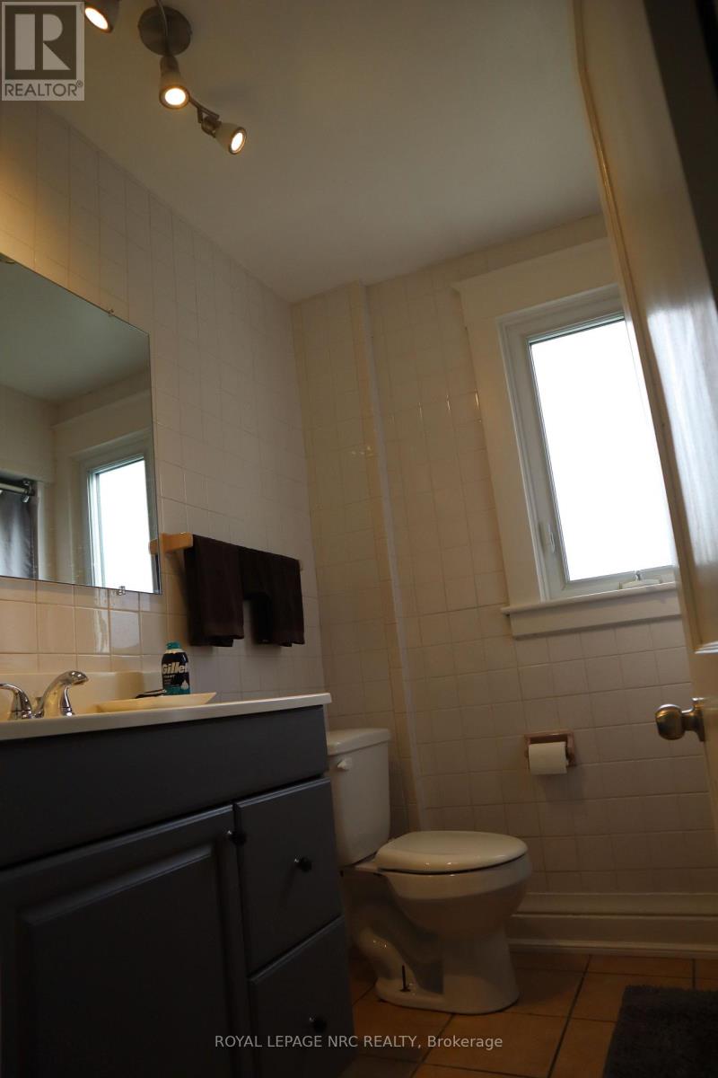 5020 Mcrae Street, Niagara Falls, Ontario  L2E 1P3 - Photo 33 - X13869272