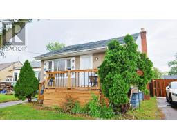 82 NORMANHURST AVENUE, Hamilton, Ontario