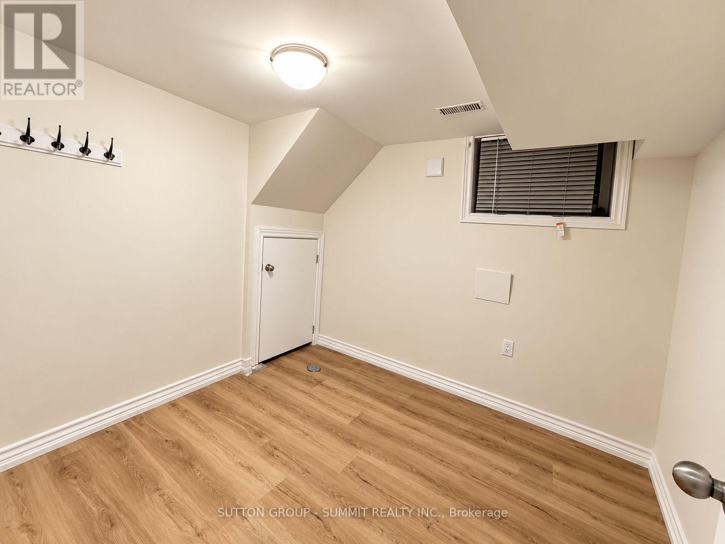 9 Grenadier Drive, Hamilton, Ontario  L8T 4C7 - Photo 20 - X13869316