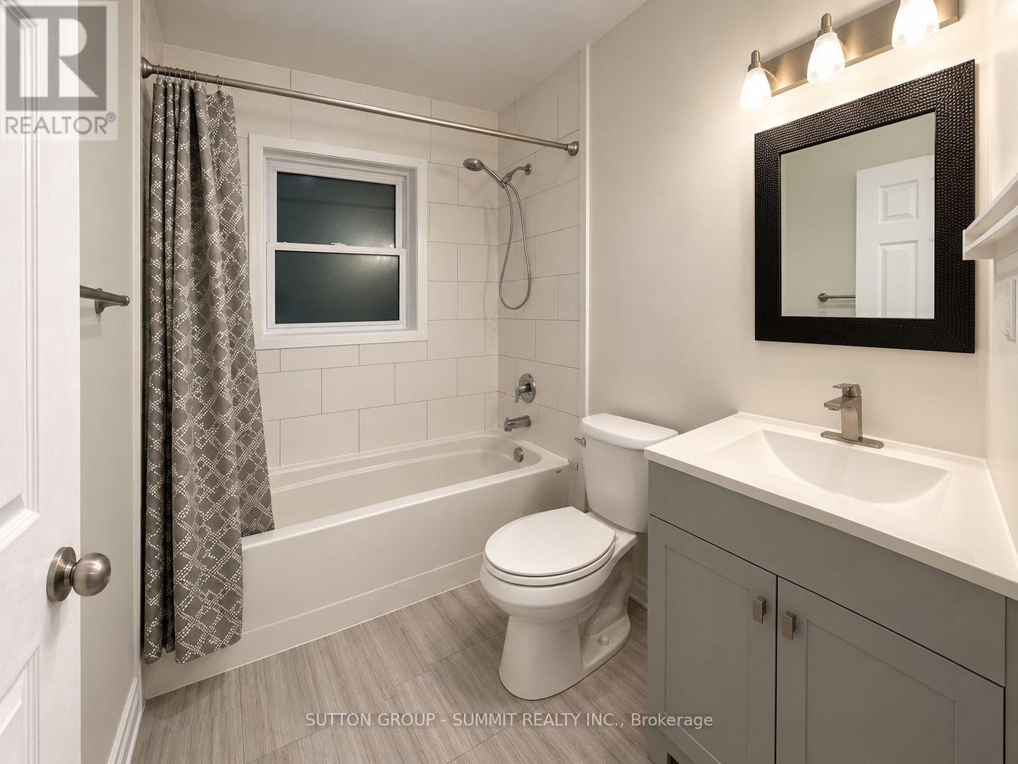 9 Grenadier Drive, Hamilton, Ontario  L8T 4C7 - Photo 8 - X13869316