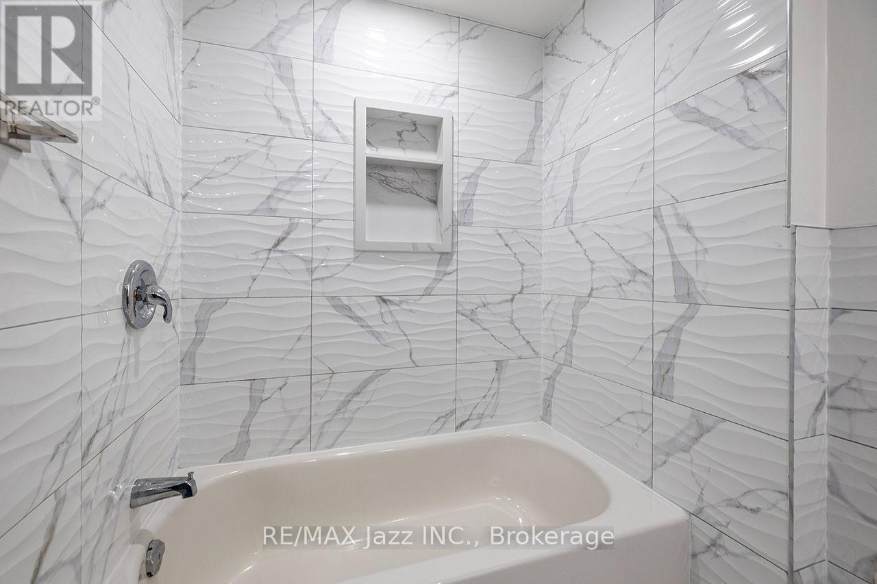 930 White Ash Drive, Whitby, Ontario  L1N 7S8 - Photo 20 - E13863066