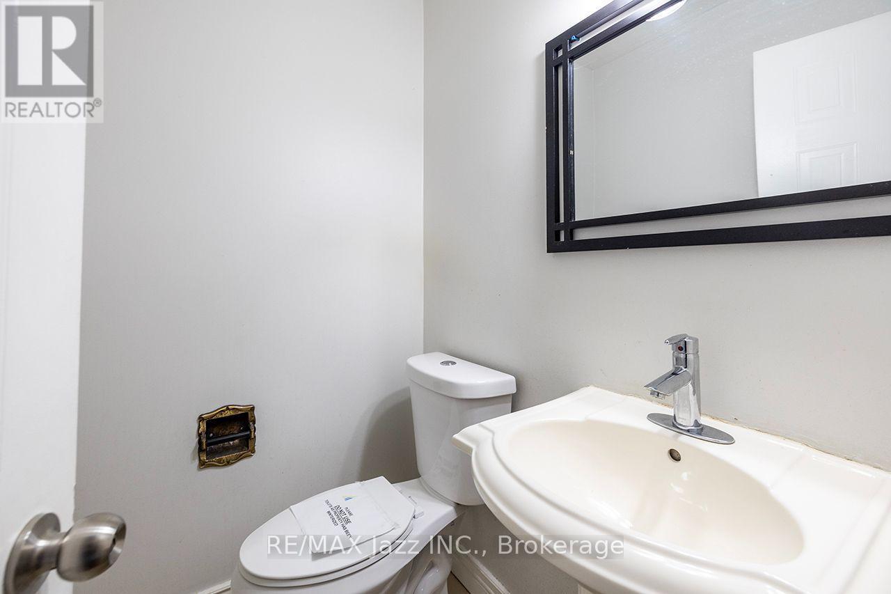 930 White Ash Drive, Whitby, Ontario  L1N 7S8 - Photo 16 - E13863066