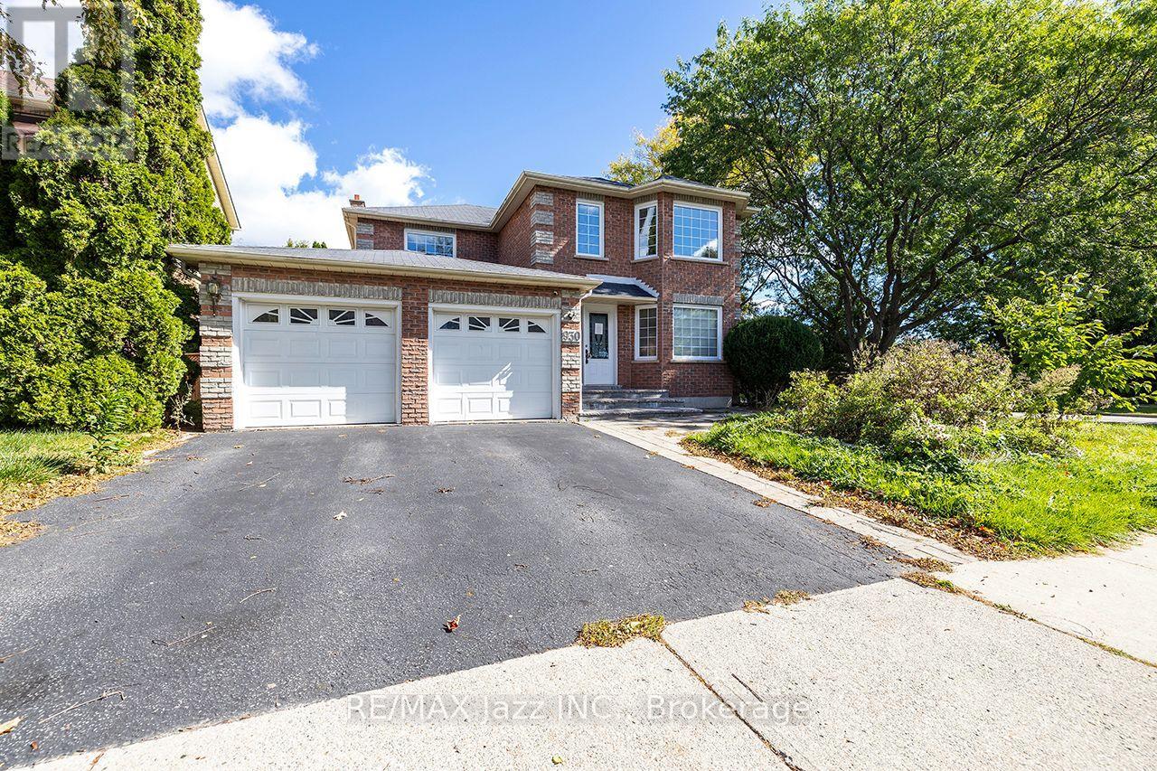 930 White Ash Drive, Whitby, Ontario  L1N 7S8 - Photo 3 - E13863066