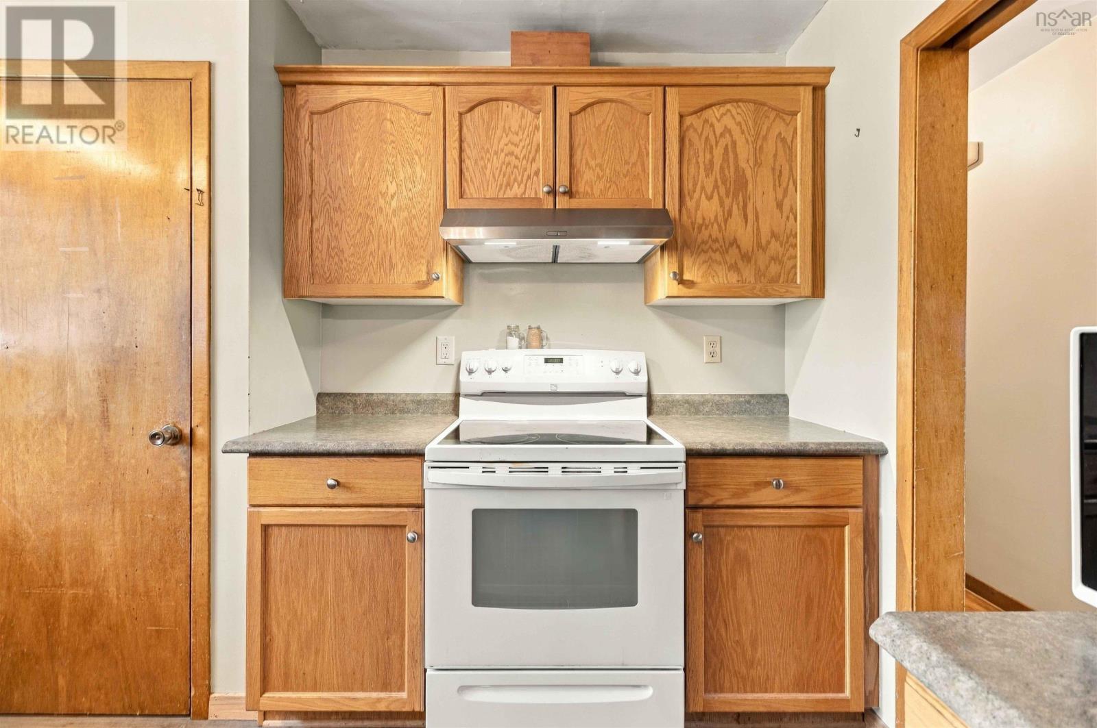 32 Mount Edward Road, Dartmouth, Nova Scotia  B2W 3K4 - Photo 17 - 202625250