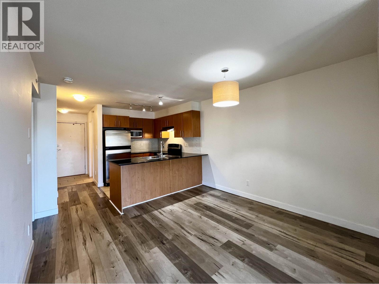 408 1633 Mackay Avenue, North Vancouver, British Columbia  V7P 0A2 - Photo 2 - R3162249