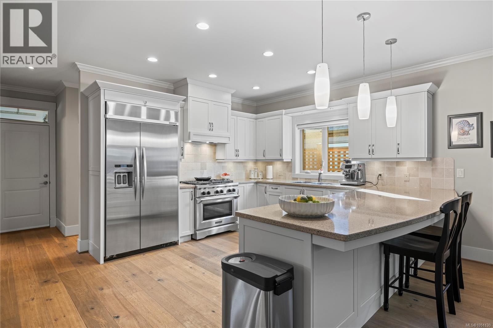3370 Bradner Cir