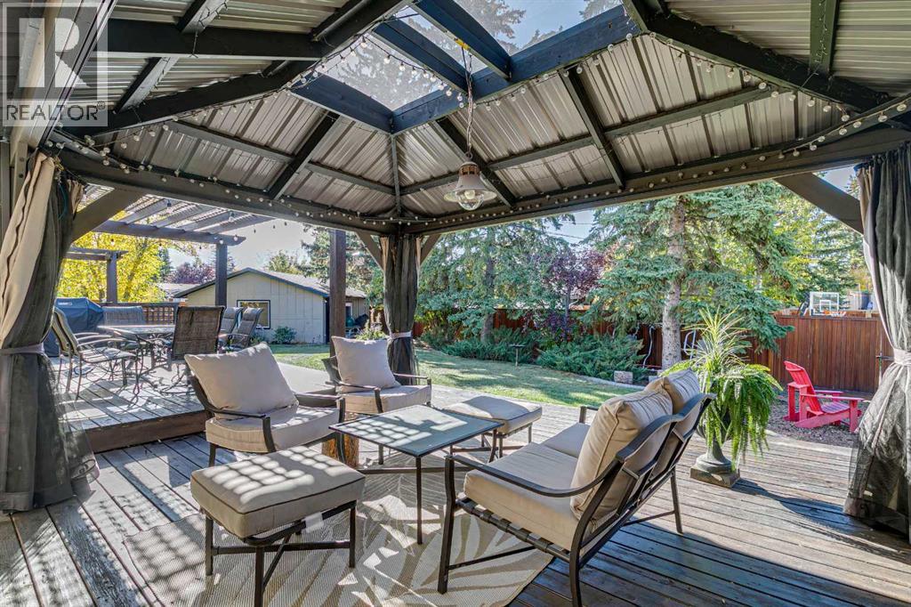 43 Lake Sundance Place SE