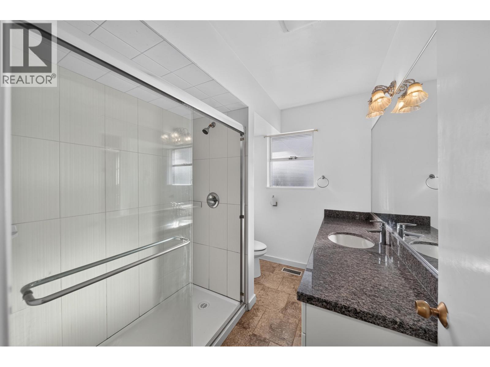 5882 Berkeley Street, Vancouver, British Columbia  V5R 3H2 - Photo 20 - R3172216