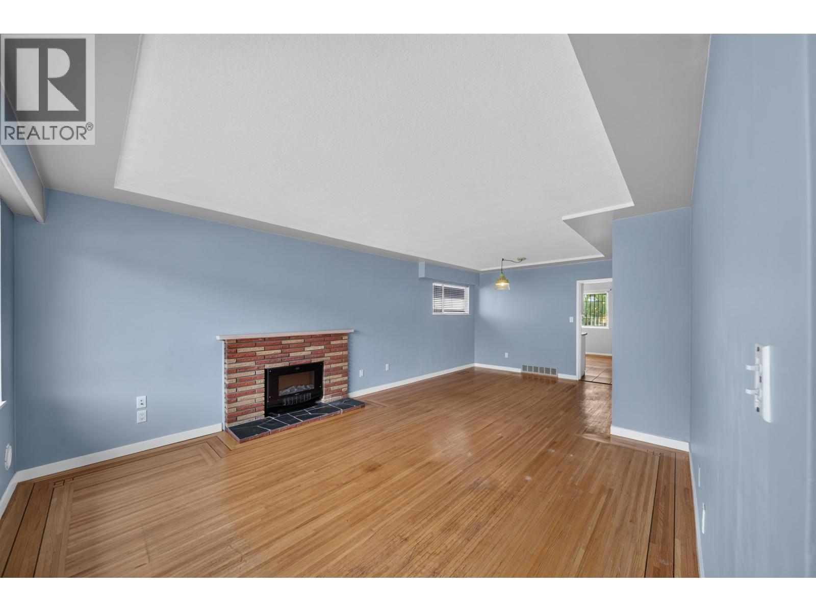 5882 Berkeley Street, Vancouver, British Columbia  V5R 3H2 - Photo 6 - R3172216