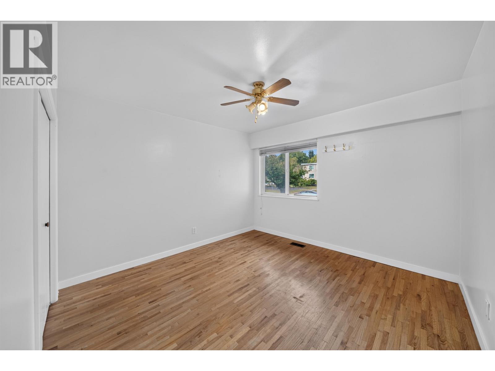 5882 Berkeley Street, Vancouver, British Columbia  V5R 3H2 - Photo 17 - R3172216