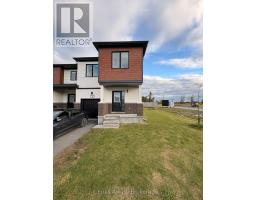 100 ROBERT PERRY STREET, North Grenville, Ontario