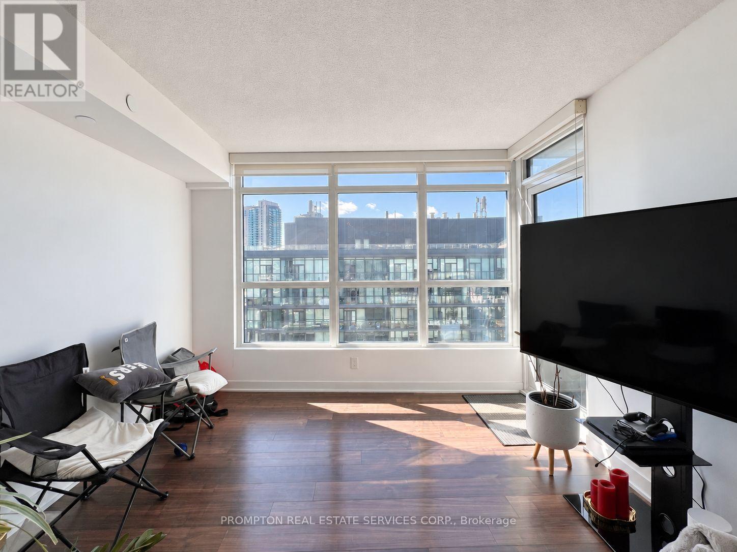 1615 - 80 Queens Wharf Road, Toronto, Ontario  M5V 0J3 - Photo 6 - C13869426