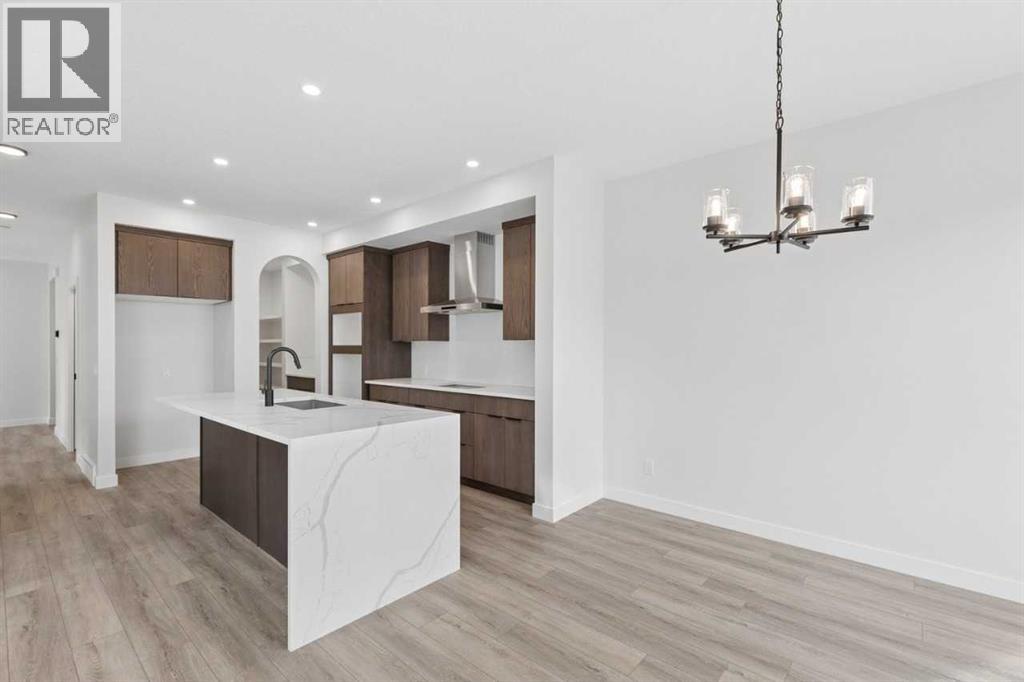 34 Amblefield Common NW