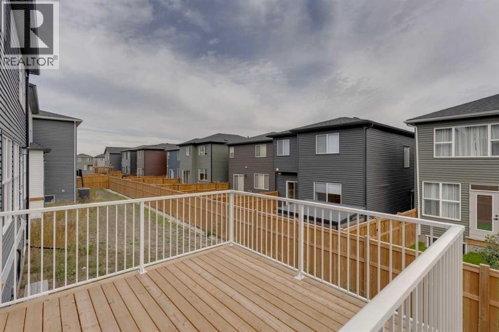 34 Amblefield Common NW