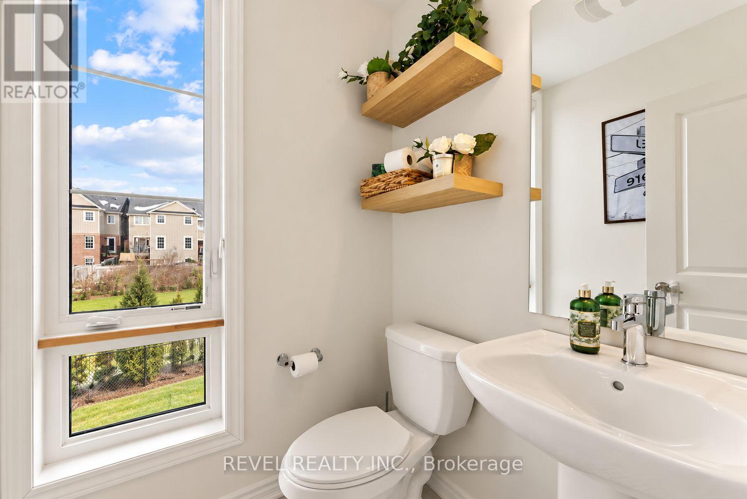 25 Lake Trail Way, Whitby, Ontario  L1M 0M3 - Photo 6 - E13869428